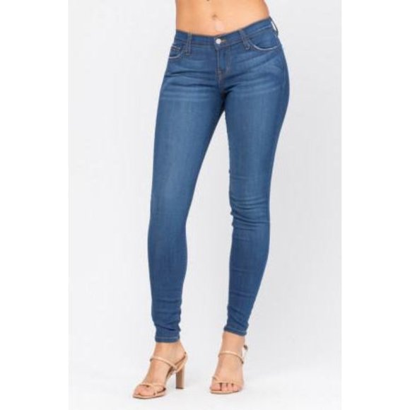 Judy Blue Denim - Judy Blue Medium Wash Skinny Jeans